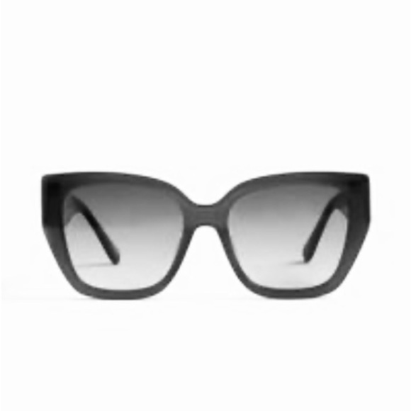 🆕J. Crew Cay  Oversized Black Sunglasses - Picture 9 of 15